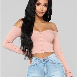 Fashionova “Talk that talk off shoulder top” mauve